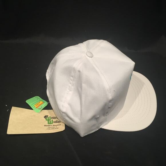 Trucker Hat Happy Howl-a-Days Coyote Humor Golf Baseball Cap Holidays NWT Retro - Picture 5 of 8